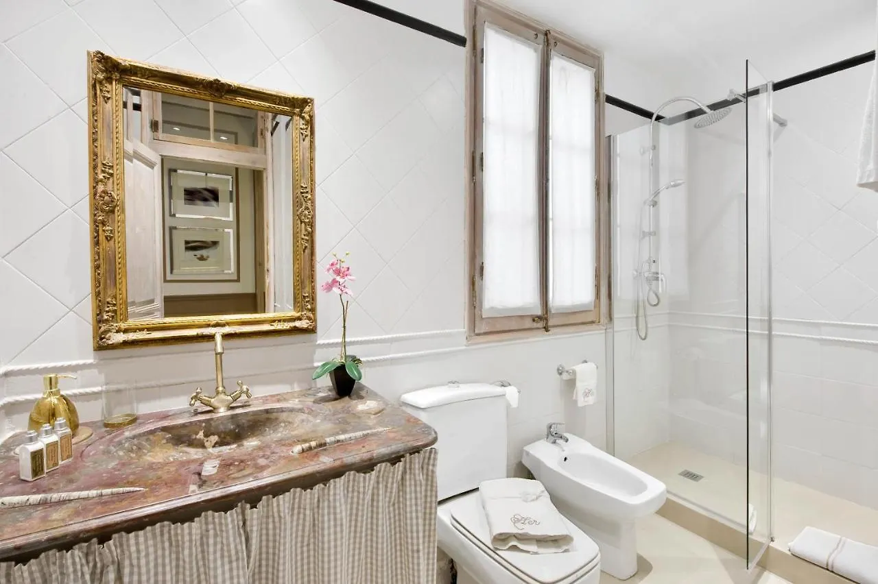 Hohomes - Centric Design Apartment Barcelona